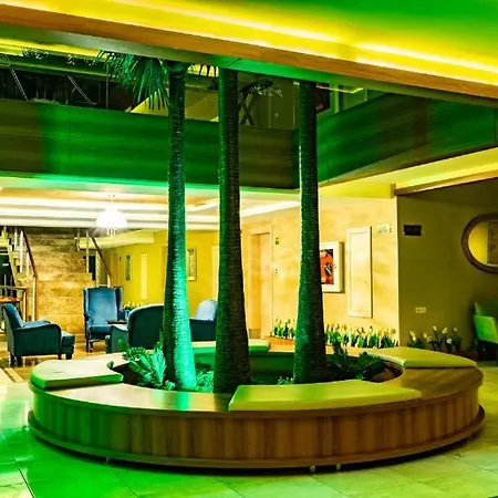 Astoria Hotel&spa (adults Only) Отель 4*